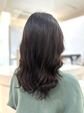 ラウレア(LAULEA) コテ巻き風パーマ/デジタルパーマ/韓国パーマ/前髪パーマ/パーマ