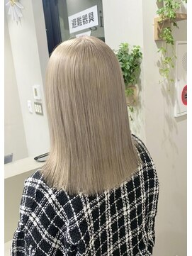 ユウル 横浜(juhl.) ブリーチ/ニュアンスカラー/パールベージュ/アースカラー/カラー