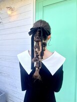 ヘアアンドケア エジェリラボ(hair&care egerie lab)&nbsp;個性がひかるツインポニー