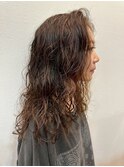 20代大人可愛いマレットヘアニュアンスパーマナチュラルブラウン