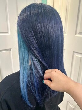 マティーナ ヘアー 池袋(Matina hair) 【デザインカラー×ネイビーブルー×水色】池袋美容室