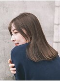 ミディアムヘア　レイヤーカット　デジタルパーマ　くびれヘア