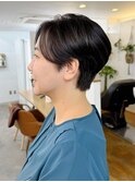 大人ショート/ハンサムショート/前下がり/前髪なし/30代40代50代