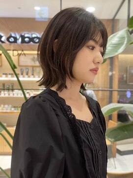 ピークアブー アヴェダ 池袋東武(PEEK-A-BOO AVEDA) 外ハネボブレイヤー