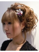 ラチャウ(La.Ciau) 蝶々アップ