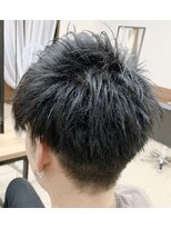 イースタイル 桂店(e-style)&nbsp;黒髪ツーブロック刈り上げミニマッシュ