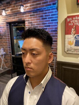 バレス 田町(BALES) [スキンフェード/ツイストスパイラル/田町]