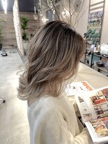 バーチ(BIRCH)&nbsp;バレイヤージュカラー