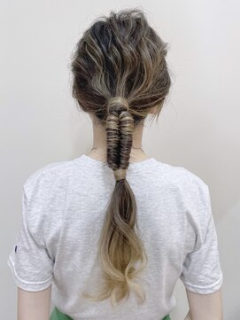 リノショアーズ 日本大通り店(RINOSHORES) アレンジタイト外国人風ブロンドカラーグラデーションmaaya