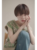 ムク 甲府(muku.)&nbsp;ミディアムヘア/斜めバング/グレージュカラー/甲府駅