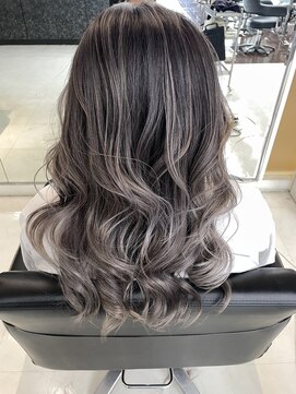 シャンプーボーイエイムス(SHAMPOO BOY aims) バレイヤージュ