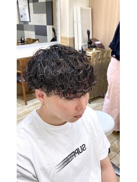 オリーブスバイネオリーブ(Olive's by neolive) スペインカール/カルマパーマ/ベリーショート/新宿