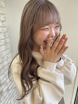 マビー(mavie)の写真/女性目線で柔らかく艶のある大人ヘアカラーを☆ハイライトなど外国人風カラーもお任せください♪