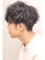 ミルトニア(MILTONIA) ツイスト、スパイラル、ツイストスパイラルパーマでカッコ良く。