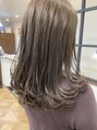 インビテーション(invitation) 艶カラー・オリーブベージュおすすめです