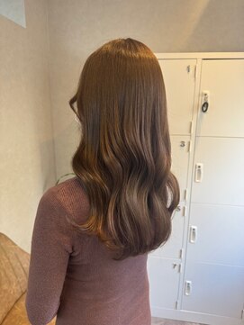 エル 新小岩(elu) 美髪/ワイドバング/レイヤーカット/くすみベージュ/新小岩駅