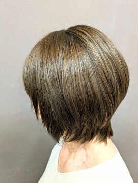 びび 住吉店 水素トリートメントで艶さらに