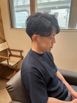 ティピ(tipi)&nbsp;波巻きパーマ/センターパート/メンズカット/メンズパーマ/香椎駅