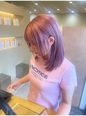 ペールピンクカラー