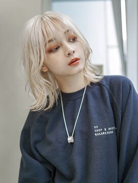 ギークス(GEEKS) 【GEEKS渋谷】ホワイトブリーチ/渋谷ウルフ/パールホワイト/小顔