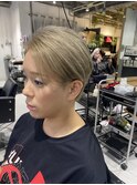 【30代・40代・50代】似合わせブリーチアッシュベージュショート