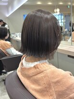 シュク 高円寺(SYUK)&nbsp;加藤【高円寺】外ハネボブ/切りっぱなしボブ/オリーブベージュ