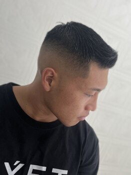 グッドキッド(GOODKID)の写真/【スキンフェードカット+シャンプー+眉カット ¥5100】ON/OFFキマる清潔感×好印象なスタイルはお任せ!