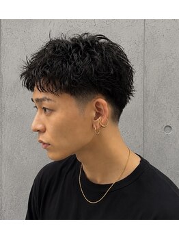 ゼロウーノ(ZER01)の写真/大人メンズカット×フェードが得意なバーバー
