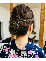 ヘアアンドメイク サファイア(Hair and Make SAPPHIRE) うなじがステキな色艶アップ