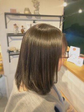 アミィヘアー(Ami Hair) ダークアッシュグレージュ×ロブ