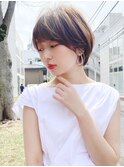 大人可愛いマニッシュショートボブアッシュブラウン厚めバング