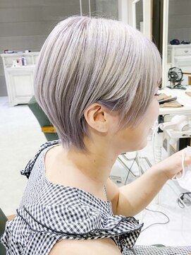 デイズ(days) 小顔ネオウルフショート☆デザインカラー厚めバングスリークボブ