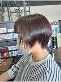ショートボブ