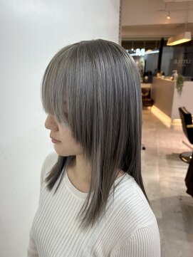 ディジョン(Dijon) 韓国顔まわりレイヤーカットグレージュオリーブベージュブラウン