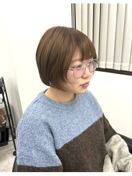 シーバイスリー 綱島(C×3) Wカラーで作るミルクティーベージュ