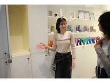 【ご来店時のお迎え】美容室が緊張して苦手な方でもお気軽にご来店ください♪