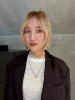 ニキータ(Nikiita)&nbsp;〈ブリーチ/ダブルカラー/ボブ/レイヤーカット〉