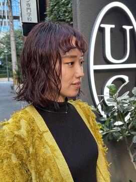 ウィーク 梅田(UiiC) パツッとボブパーマ×チェリーレッド UiiC 中平鮎歌