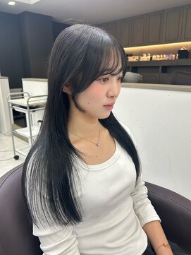 アイズ 横浜(IS) ダークグレージュ/顔周りレイヤー/レイヤーカット