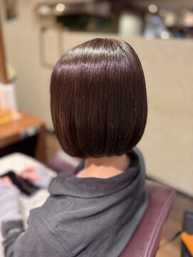 品よく仕上がる髪質改善カラー