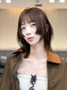 アイティーバイアルバム 下北沢店(IT by ALBUM) 前髪カット顔周りレイヤーウルフカットショート_F21212