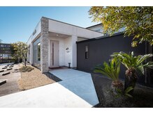 ガレリアエレガンテ 多治見店(GALLARIA Elegante)の雰囲気（駐車場のご案内　◎当店前に6台駐車場　）