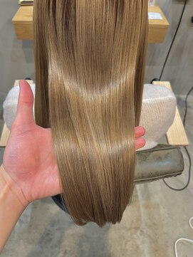 ソウス リーベ(SOURCE liebe) ウルトワトリートメント　植木　涼太