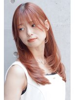 トップシェイプ(TOP SHAPE) コーラルピンクロングレイヤー艶ストレート