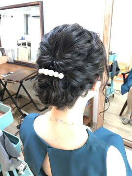 ロカット サロン(Roquat Salon) くるりんぱアップアレンジ【ヘアアレンジ/立川/立川南/立川】