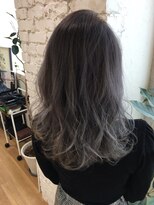 ロビー(LOBBY)&nbsp;『LOBBY』三浦 グレージュ☆グラデーションイルミナカラー