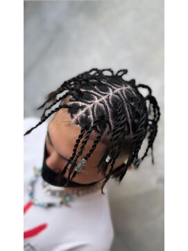 ノーフューチャー(NO FUTURE) 中目黒 タイトロープ