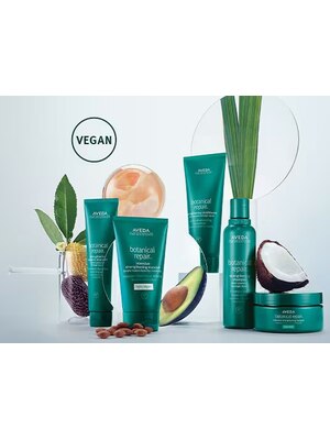 Avedaボタニカルリペアサロントリートメントで、髪のダメージをケアしながら輝きを実現します。