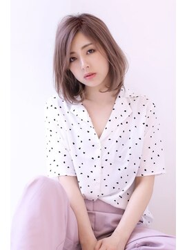 オーロ 緑地公園店(ORO) ことりベージュローライト大人かわいい小顔スリークボブ大人ボブ