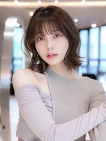 レイヤーボブ/20代30代きれいめ/顔周りカット
